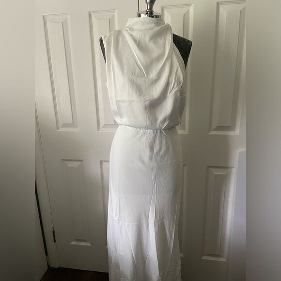 Pretty Garden White Maxi Dress Size Medium - Picture 1 of 10